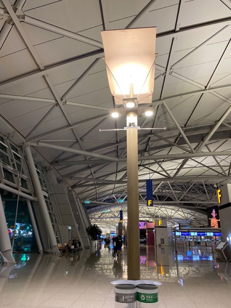 ethlic's tweet image. ️️️ ️
 ️️️
 ️️️

𝙆𝙖𝙠𝙖𝙤𝙏𝙖𝙡𝙠 to Pretty Bonnie:

¹ Pretty Bonnie.
¹ Wya?
¹ [send a picture]
¹ I can't see any pretty creatures here.

️️️ ️
 ️️️
 ️️️