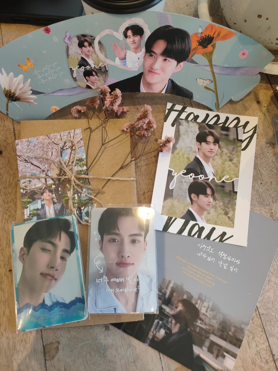 goshinwonmylove's tweet photo. had so much fun today! thank you for organizing this event ate @furawaari
π and nice meeting you unis π
Happy Birthday, our sunshine Changgu! ππ
#ForYEOONE_InFullBloom
#μ¬μ #YEOONE #ννκ³€ #PENTAGON
@CUBE_PTG https://t.co/6U2cZjcOKi