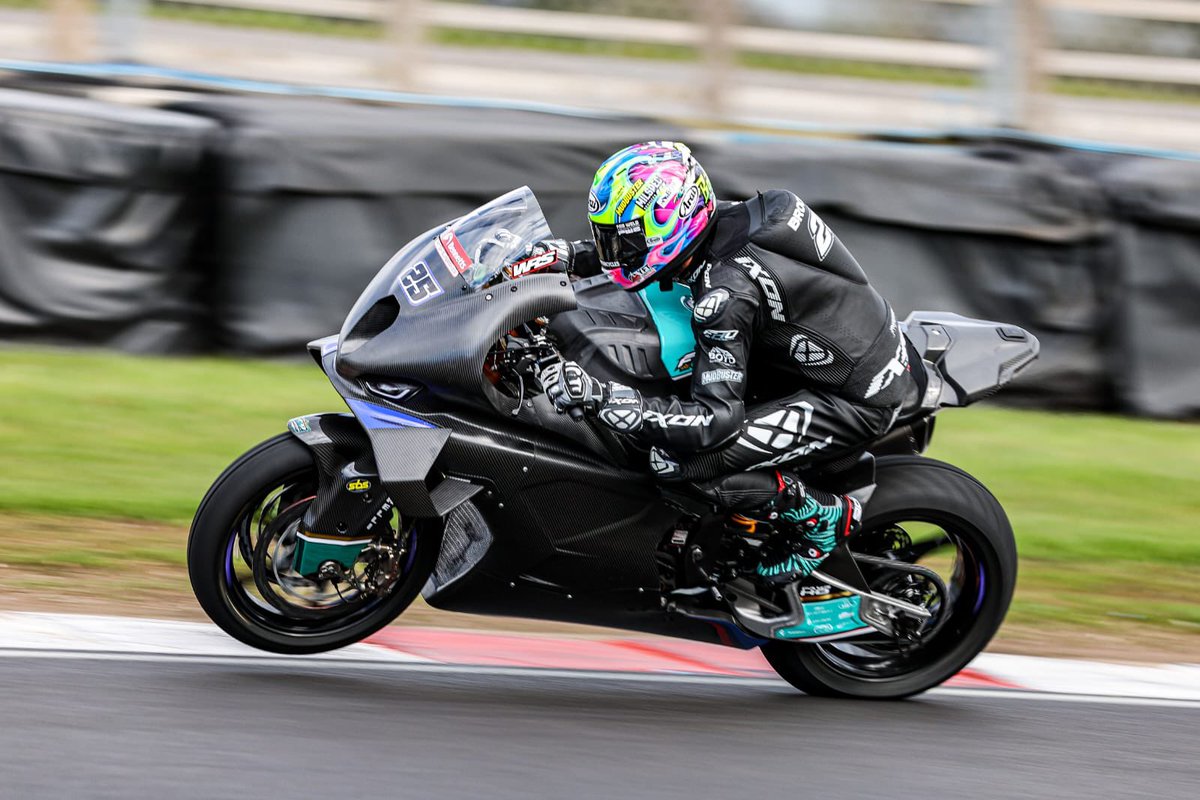 Bennetts British Superbike Championship (@officialbsb) on Twitter photo First track time of 2023 <a href="/bennetts_bike/">Bennetts</a> BSB for <a href="/FHO_Racing/">FHO Racing BMW Motorrad</a> <a href="/BMWMotorradUK/">BMW Motorrad UK</a> new recruit <a href="/JoshBrookes/">Josh Brookes</a> First track time of 2023 <a href="/bennetts_bike/">Bennetts</a> BSB for <a href="/FHO_Racing/">FHO Racing BMW Motorrad</a> <a href="/BMWMotorradUK/">BMW Motorrad UK</a> new recruit <a href="/JoshBrookes/">Josh Brookes</a>