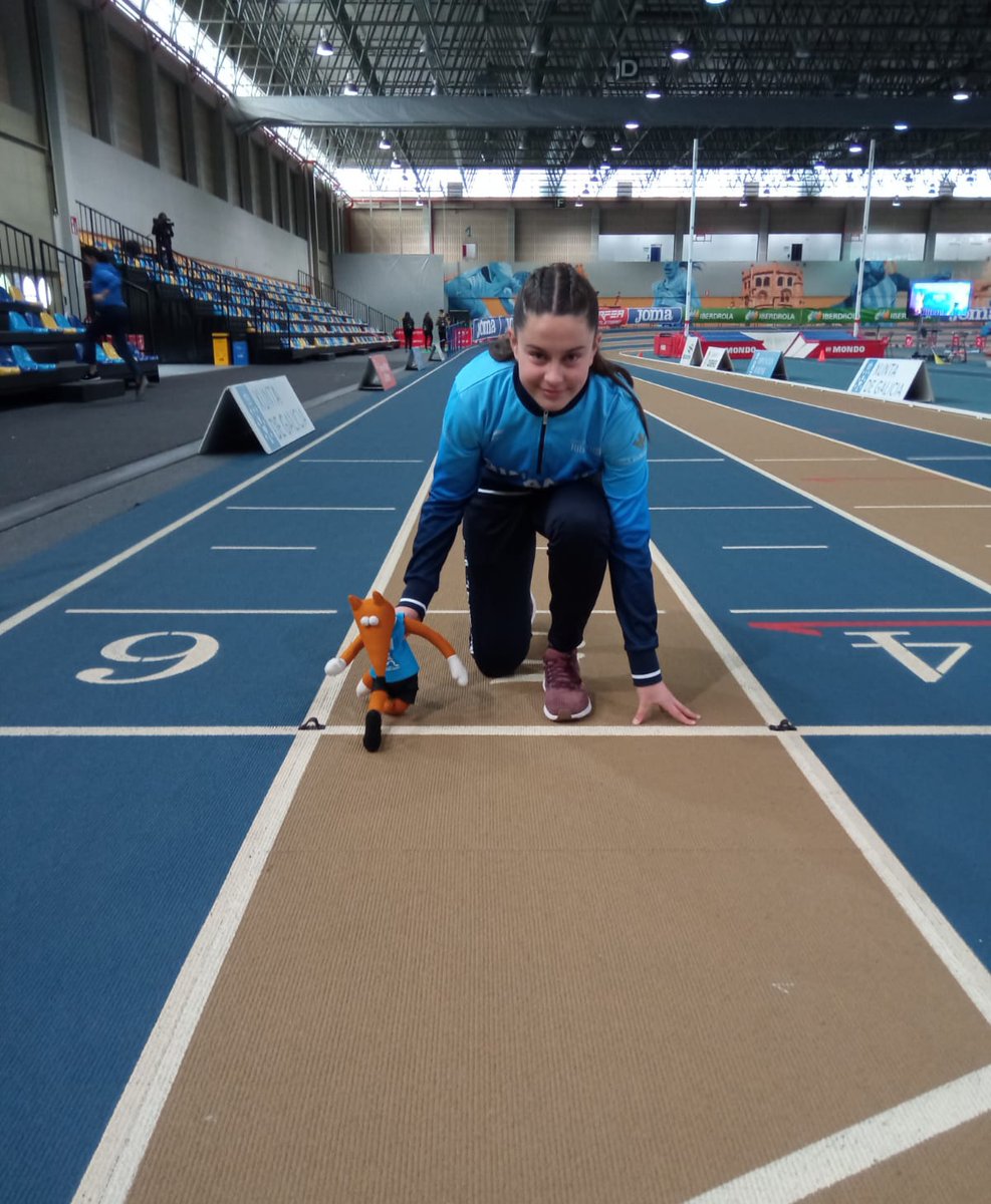 📢💥 Paula clasificada para as Semifinais dos 60ml do Campionato de España sub16 !!!

Imos con todo!! 👏🏽🎉