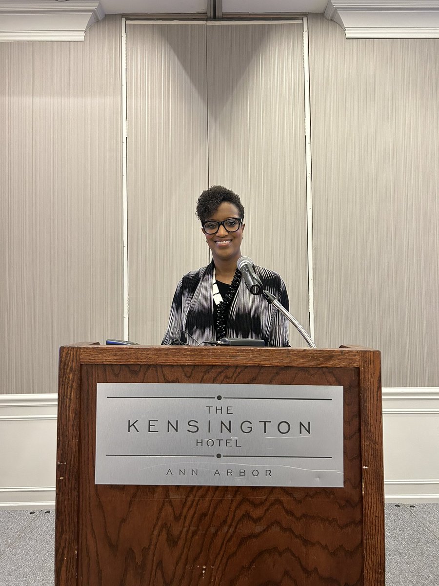 STTIReg10's tweet photo. Last night's opening plenary was incredible! Major shoutout to Dr. Nutrena Tate for shedding light on privilege. Can't wait for today's thought-provoking presentations. Let's keep the momentum going! https://t.co/KKaT51hsFL