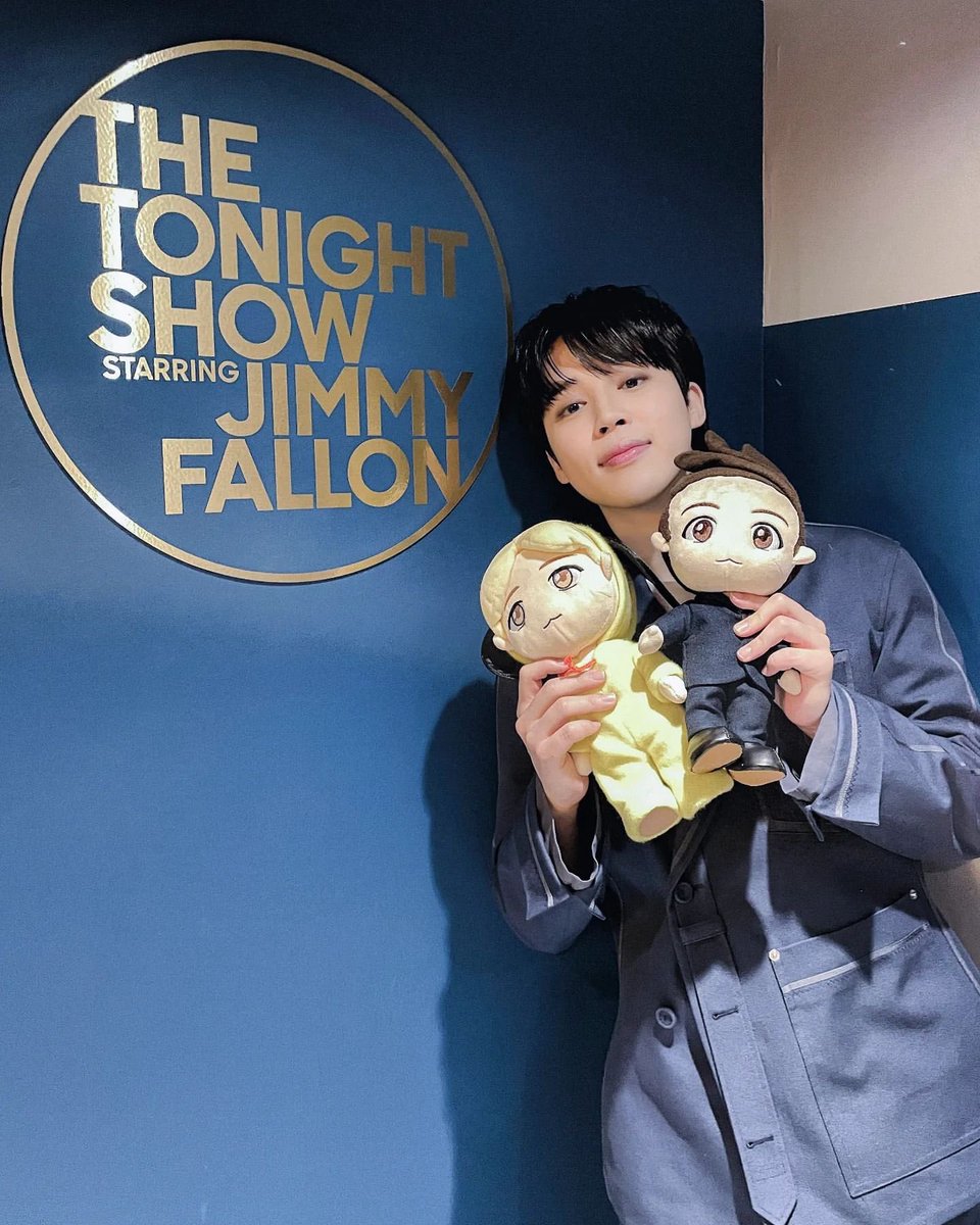 charts_k's tweet photo. Jimin on Instagram 

https://t.co/TOs0HsIrqH https://t.co/7x2xkTE7k7