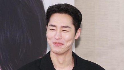 jaewooksheart's tweet photo. where are my izzimo soldiers at??? let's protect this man at all cost 🤺

#이재욱 #LeeJaeWook https://t.co/ZXanCuzLET