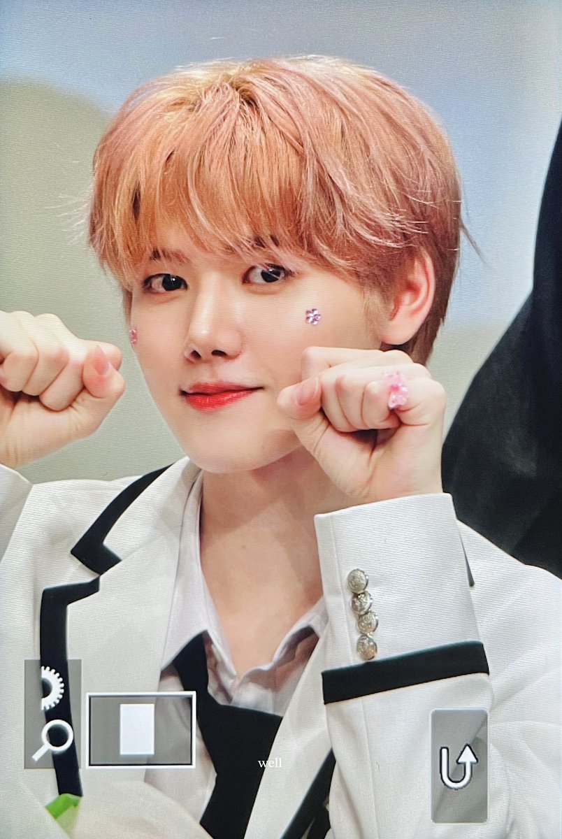 230325 미니가 정한 new 네컷포즈 
#민희 #MINHEE #CRAVITY #크래비티