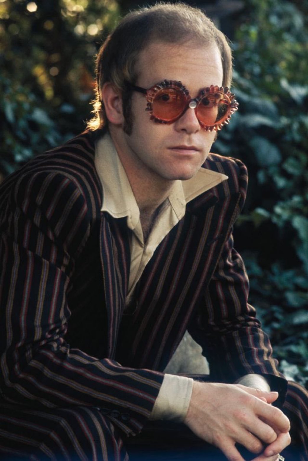 Happy 76th birthday to the legendary Sir Elton John, who was born on this day in 1947. 