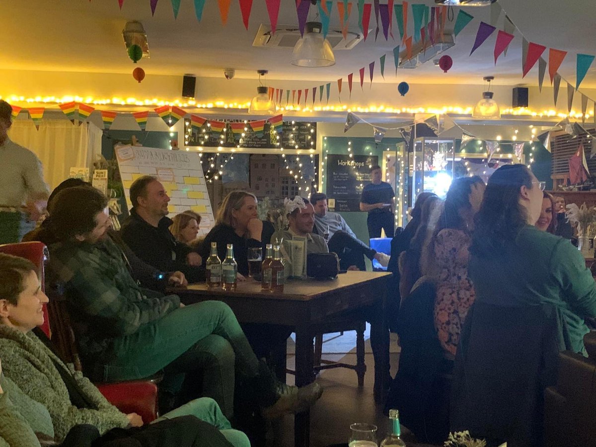 sharonjaxcomedy's tweet photo. Thank you to EVERYONE that made the first one a success #sunpierhouse #muchlaughter #livecomedy #comedy #chatham #chathamcomedy https://t.co/R4O2lRYt9z