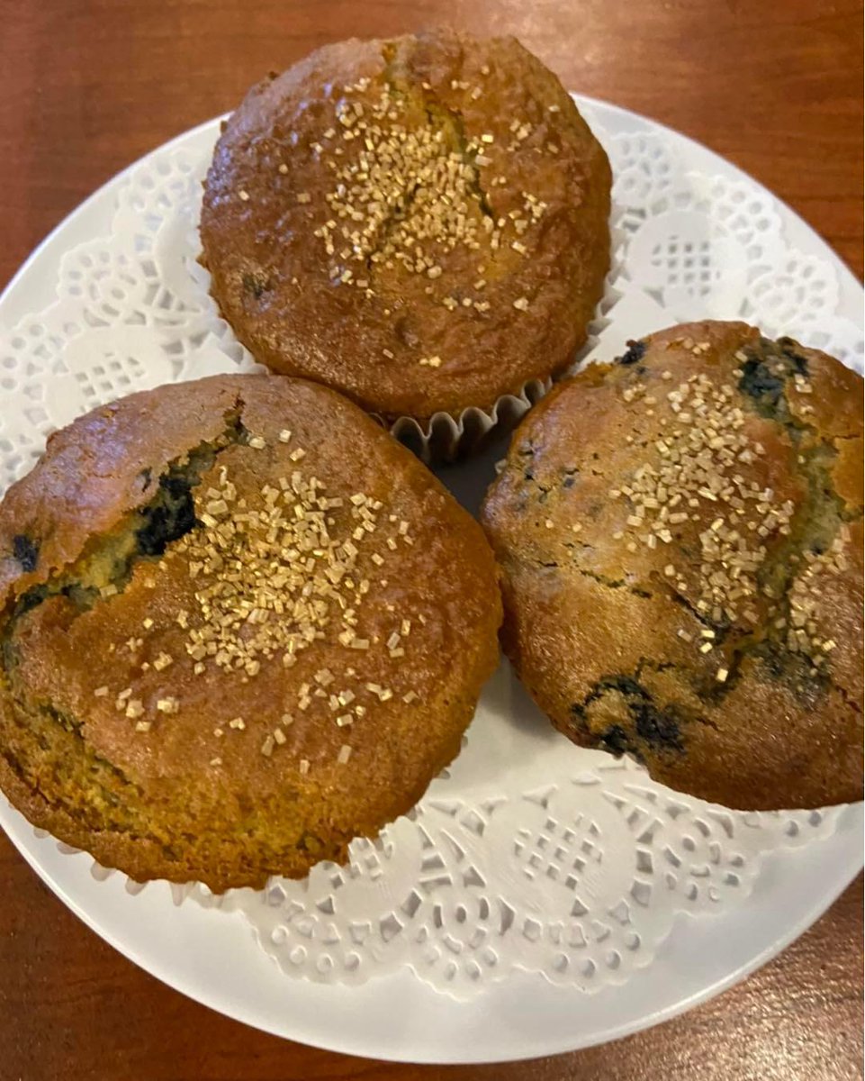 FoxnBarrel's tweet photo. How does some freshly baked muffins or pastries sound this morning? Stop by our Ellicott City restaurant and get your breakfast, starting at 9:00 am! It's the most important meal of the day and we serve it all day long!
#breakfast #AllDayBreakfast #homemade #ECMD #HoCo #dinein https://t.co/BYbrjNb2nv