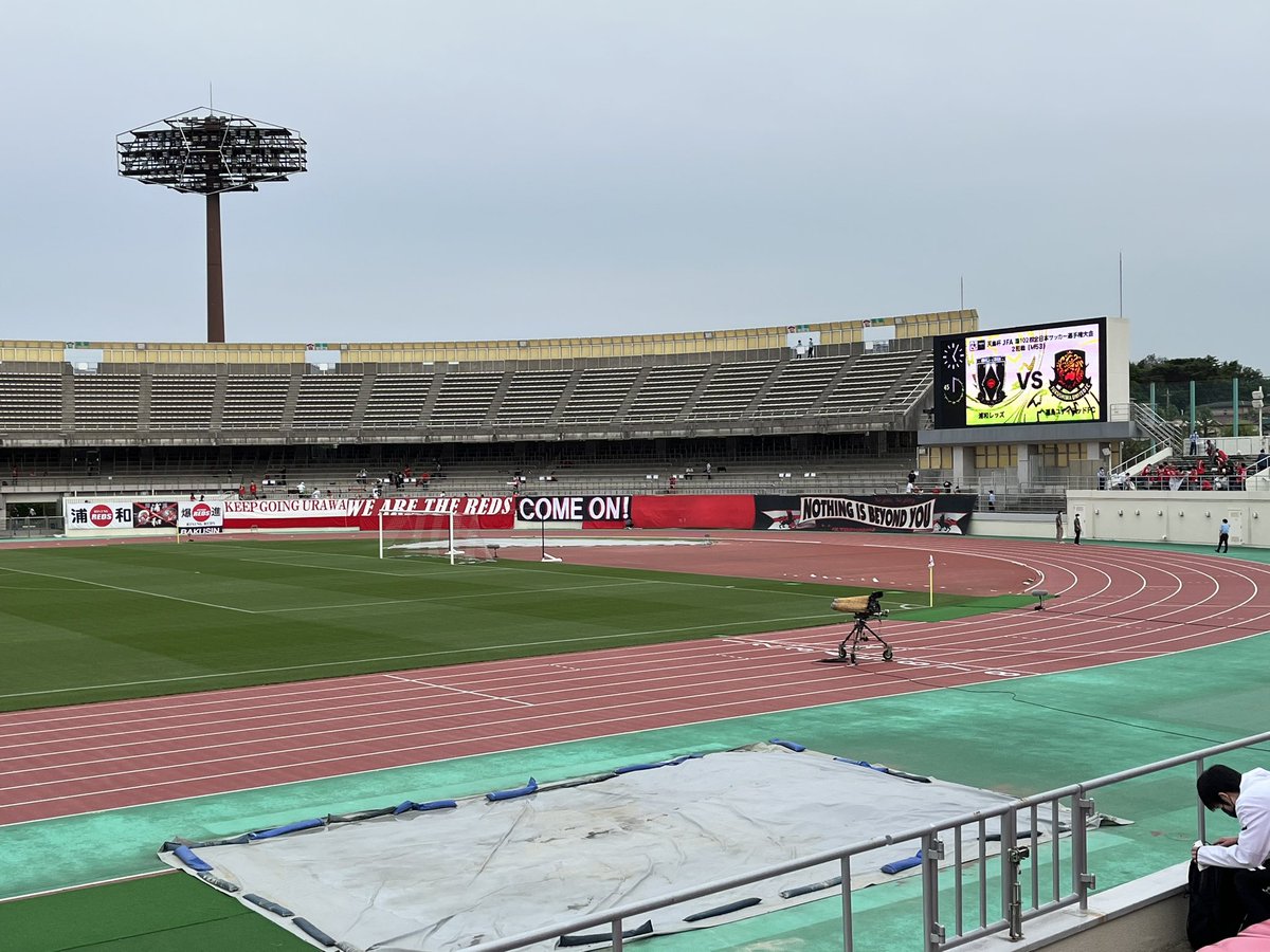KAGEURAWA21's tweet photo. 初めましてKAGEと申します！
今日から浦和レッズ垢を作りました。
レッズは10年ほど前からちょこちょこ観てた程度ですが、去年からサポとして毎試合見ています！

好きな選手は大久保選手です。
フォローよろしくお願いします🙇‍♂️
#浦和レッズ
#urawareds https://t.co/OGbLdjAI2Y