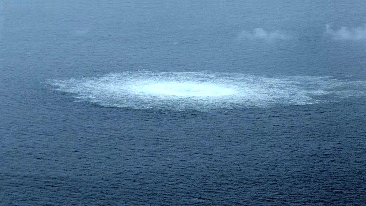 Peter Althaus 🇺🇦 (@peteralthaus) on Twitter photo 2023-03-25 12:38:49 Bei der Diskussion um den Verursacher der #NordstreamSabotage sollte man nicht vergessen: Das Streuen von verschiedenen Verursachertheorien ist eine klassische Desinformationsstrategie. Erinnern wir uns mal an ein paar Vorfälle, für die es massenweise Theorien gab. Ein 🧵 /1 Bei der Diskussion um den Verursacher der #NordstreamSabotage sollte man nicht vergessen: Das Streuen von verschiedenen Verursachertheorien ist eine klassische Desinformationsstrategie. Erinnern wir uns mal an ein paar Vorfälle, für die es massenweise Theorien gab. Ein 🧵 /1