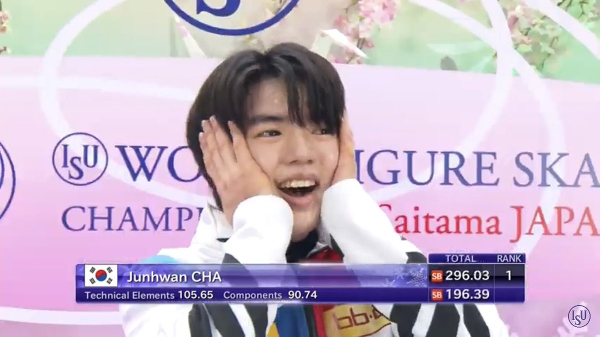 🇰🇷 Junhwan Cha is the first Korean man to win a World medal! #WorldFigure
