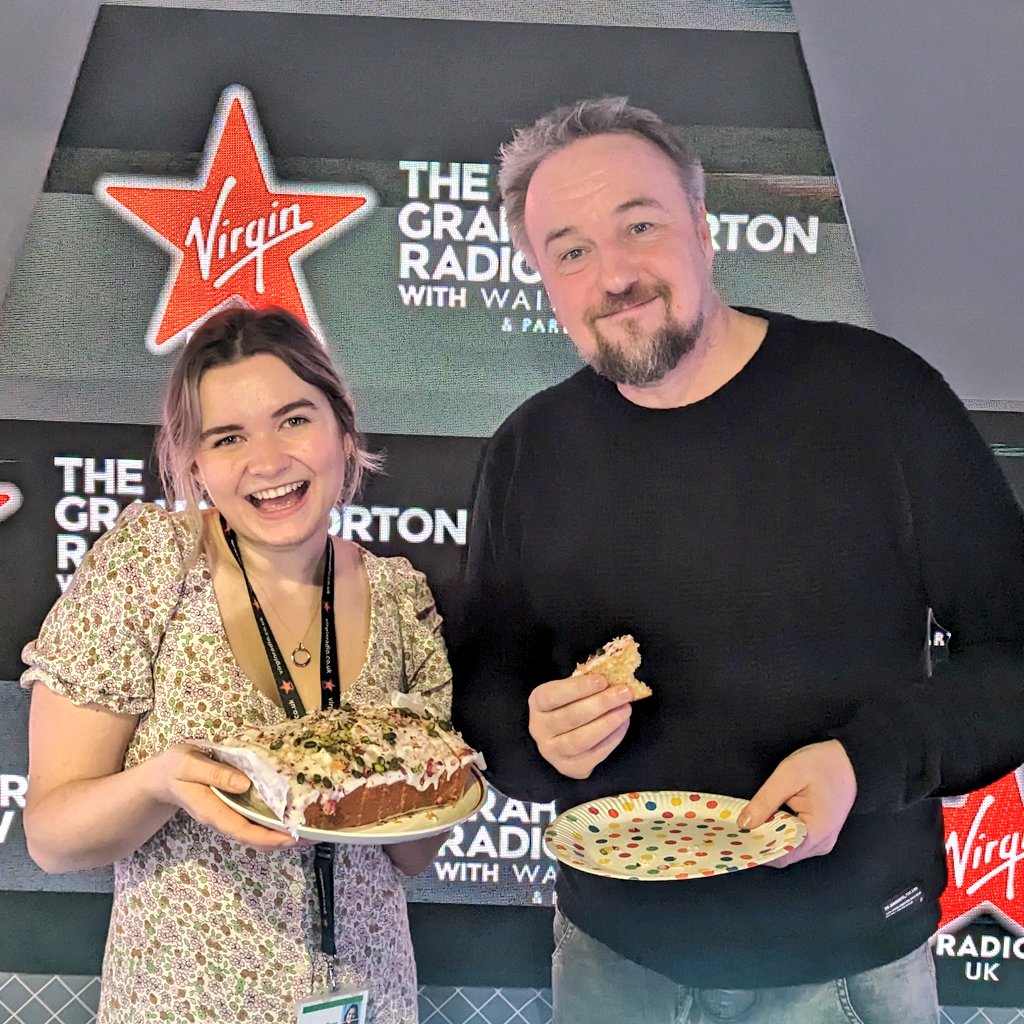 When a Bake Off star met Musical Bake Off star @johnowenjones 🤩 Find the recipe for @shelinacooks' rose & pistachio cake, made by show chef @marthacollison, on our recipe hub 👇 👩‍🍳 waitrose.com/showchef #GrahamNortonRadioShow @waitrose