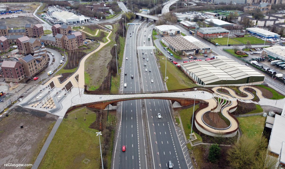 reglasgow_web's tweet photo. The new active travel bridge over the M8 at Sighthill has opened to the public.
Photo gallery and link to video at https://t.co/GBQ24OXJai https://t.co/3GFfp3b2LY