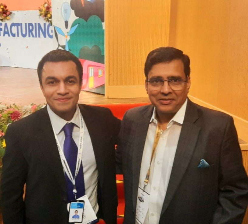 soubirbhatt's tweet photo. Festival Of Manufacturing by @ET_Edge
It was great meeting you Sir
@vinitgoenka
#ETFOM #MakeInIndia https://t.co/RL4cdeM1EZ