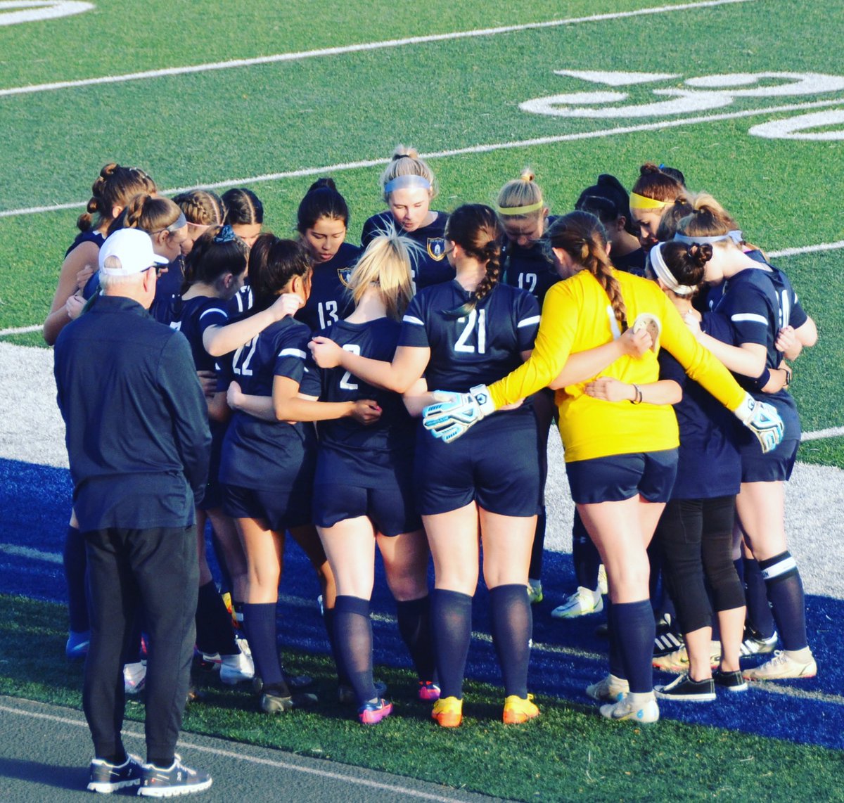 Definitely not the results we hoped for after a stand out regular season but we started together and we finished together!  
14-0 in the district
81 goals for
0 against
2023 District Champs 
2-1 Final game ending in 2 OT’s.
We’ll take that!! 
#AyyyHeights #LadyJackets