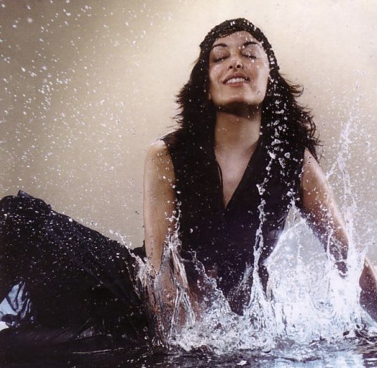 Promo_Jenifer's tweet photo. Il y a 21 ans sortait l’album éponyme « Jenifer » 🥰 

Quelle est la chanson qui vous a le plus marqué ? https://t.co/dMij1Q9sjx