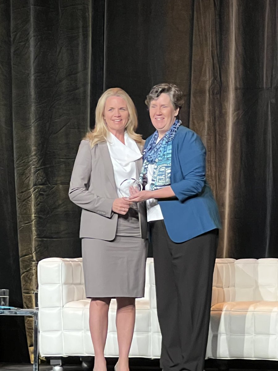 c_mcdaniel1999's tweet photo. So proud of my dear friend and colleague Carrie Cormack on her induction to HPNA Fellows. To be your friend is a gift…to be your colleague is an inspiration ❤️
#hapc2023 #hpna #hpnafellows #musccon #musc https://t.co/ogXAHVXXc7