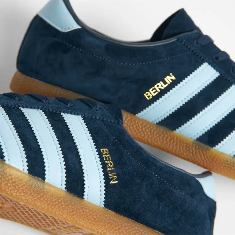 man_savings's tweet photo. adidas Berlin - Raffle Update 

The raffle for the adidas Berlin is now open over @sevenstoreHQ 

You can enter for a chance to grab them here >> https://t.co/w9iWVdcCUW

* Closes 9am Thursday 30th @ 9am https://t.co/9jBeUaCCKs