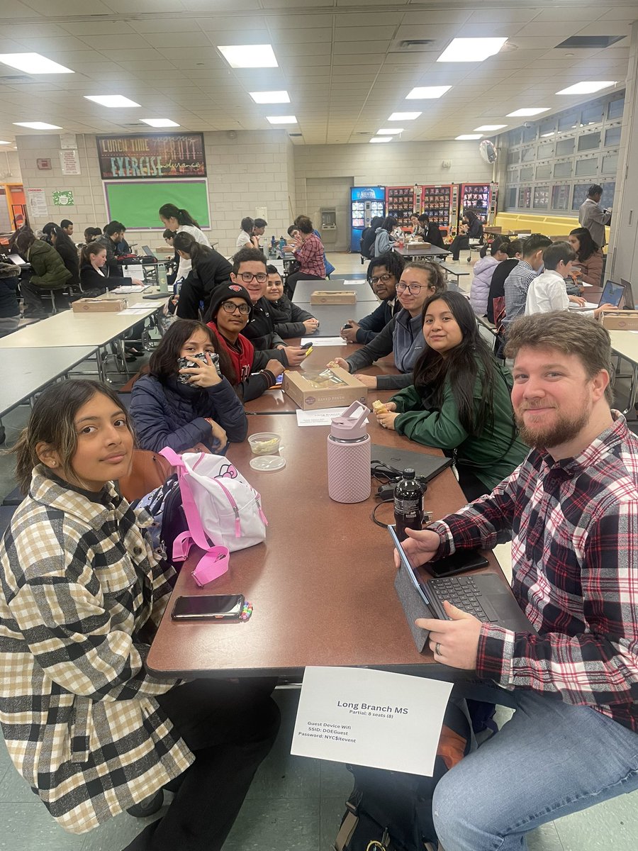 missbissey's tweet image. Here we go! #lbms #lbmsdebate #greenwave #greenwavedebate #adl #americandebateleague