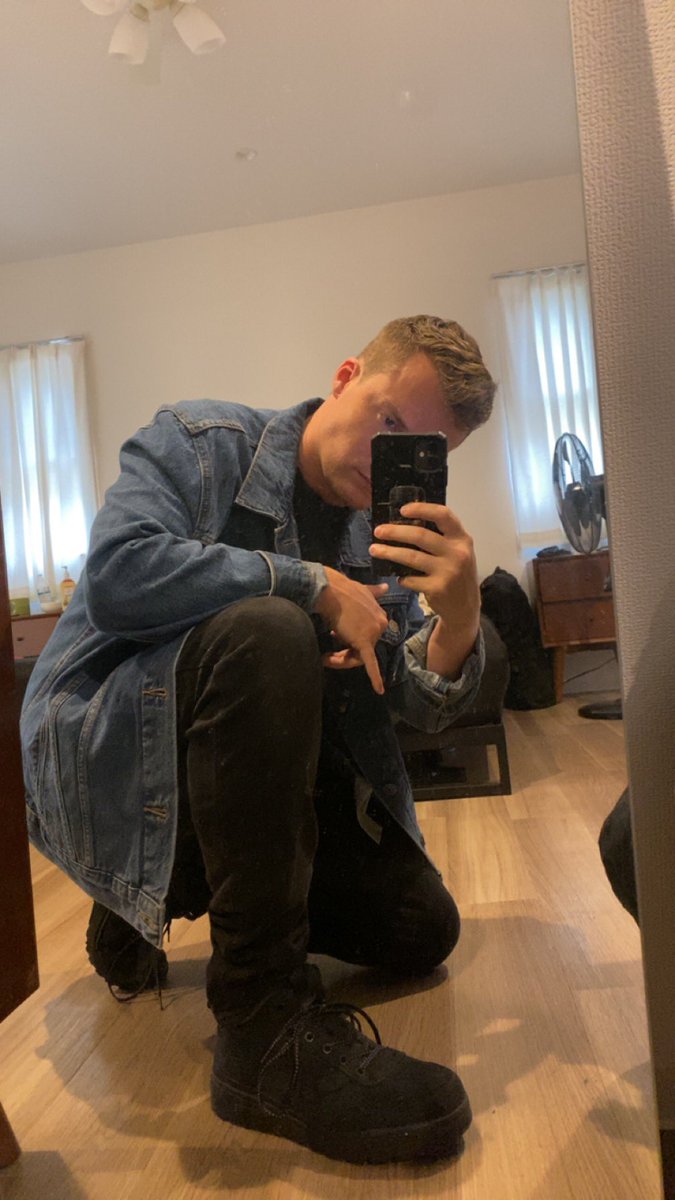 BootyAssBoy's tweet photo. It’s me, hi https://t.co/0VpP4TlmLC