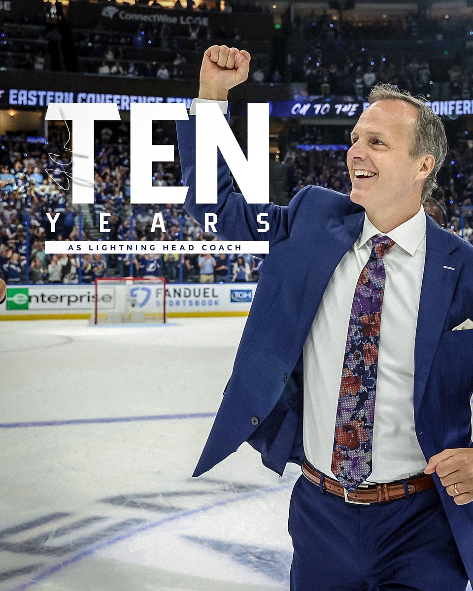 TBLightning's tweet photo. 10 years of 🗣 COOOOOOOP!!

Congrats, Coach. https://t.co/nZjWzBhAfa