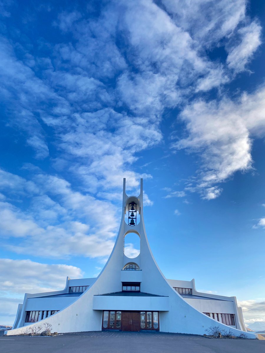 ReptonDesign's tweet photo. D&amp;T content on a Geography trip! Amazing architecture of Stykkishólmskirkja Church, Stykkisholmur. @ReptonGeography @ReptonSchool https://t.co/MJH9VN76bs
