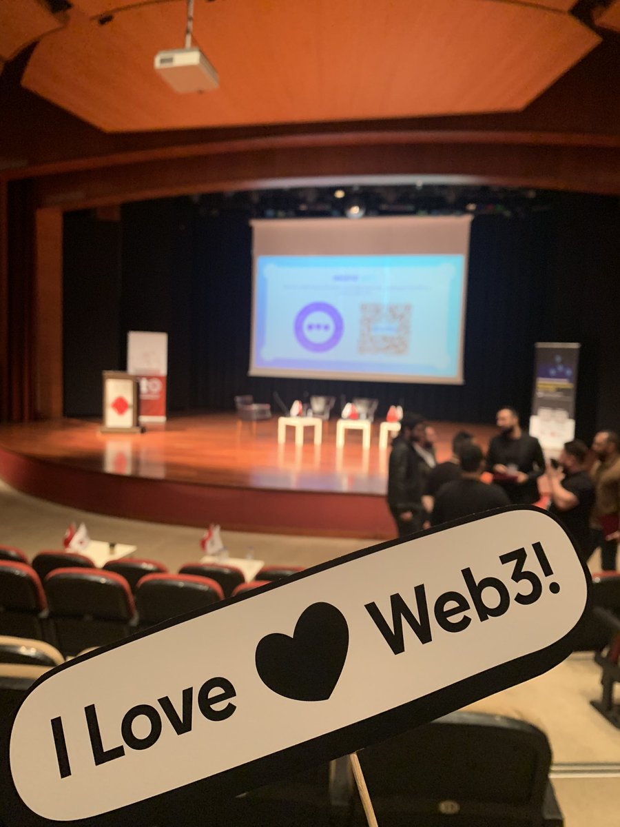 tahsinizm42's tweet photo. Bir #Web3 projesinin yolculuğuna #DeviumSummit ‘de tanıklık ediyoruz. Bu güzel etkinlik için emeği geçen herkese teşekkürler @IKUBlockchain ✌️👏 https://t.co/2COgyX9QFr
