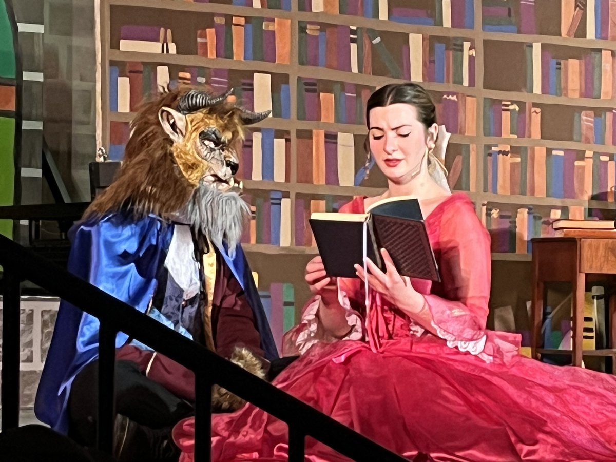 CLKirkpatrick's tweet photo. Simply spectacular! What an amazing performance of Beauty and the Beast! Congrats to the cast and crew! Still 2 more performances this weekend - Saturday at 2:00 and 7:00. Don’t miss it! #mursdinspires #mursd @NipmucRegional @ChorusNipmuc https://t.co/rzXU9Utsv5