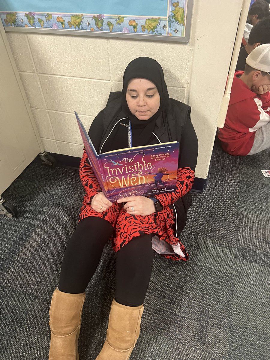 mrsnass_wwp's tweet photo. Our teachers during our school wide read-in. 📖 RANJ week came to a close yesterday with reading… of course! https://t.co/NuHuvCzc5p