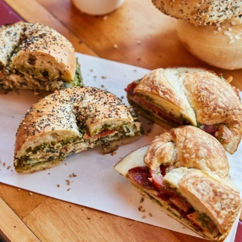 7ate9 Bakery tweet media