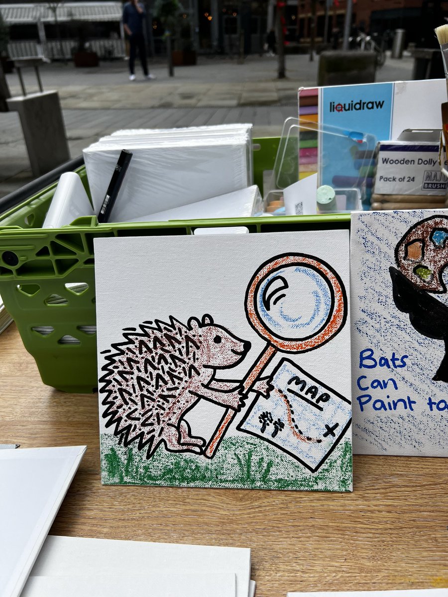 TheHorsfall's tweet image. Creative activity for todays #TheFestivalOfRandomness pick an animal and activity and then draw them! #TheFutureIsOursFestival #RandomManchester