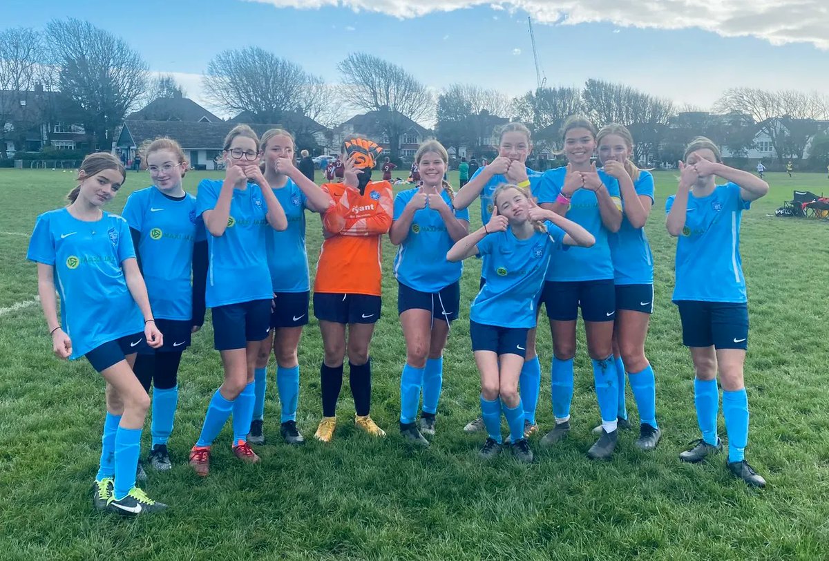 ⚽️ Players Wanted! PCFC Under 14 Girls ⚽️
Our fab U14 girls are inviting new players to join them!

⚽️ Year 9 girls
⚽️ Training Wednesdays 7-8pm
⚽️ Sunday matches + friendlies 

DM to arrange a trial or for more info! #letgirlsplay #playerswanted #girlsfootball @scwgfl