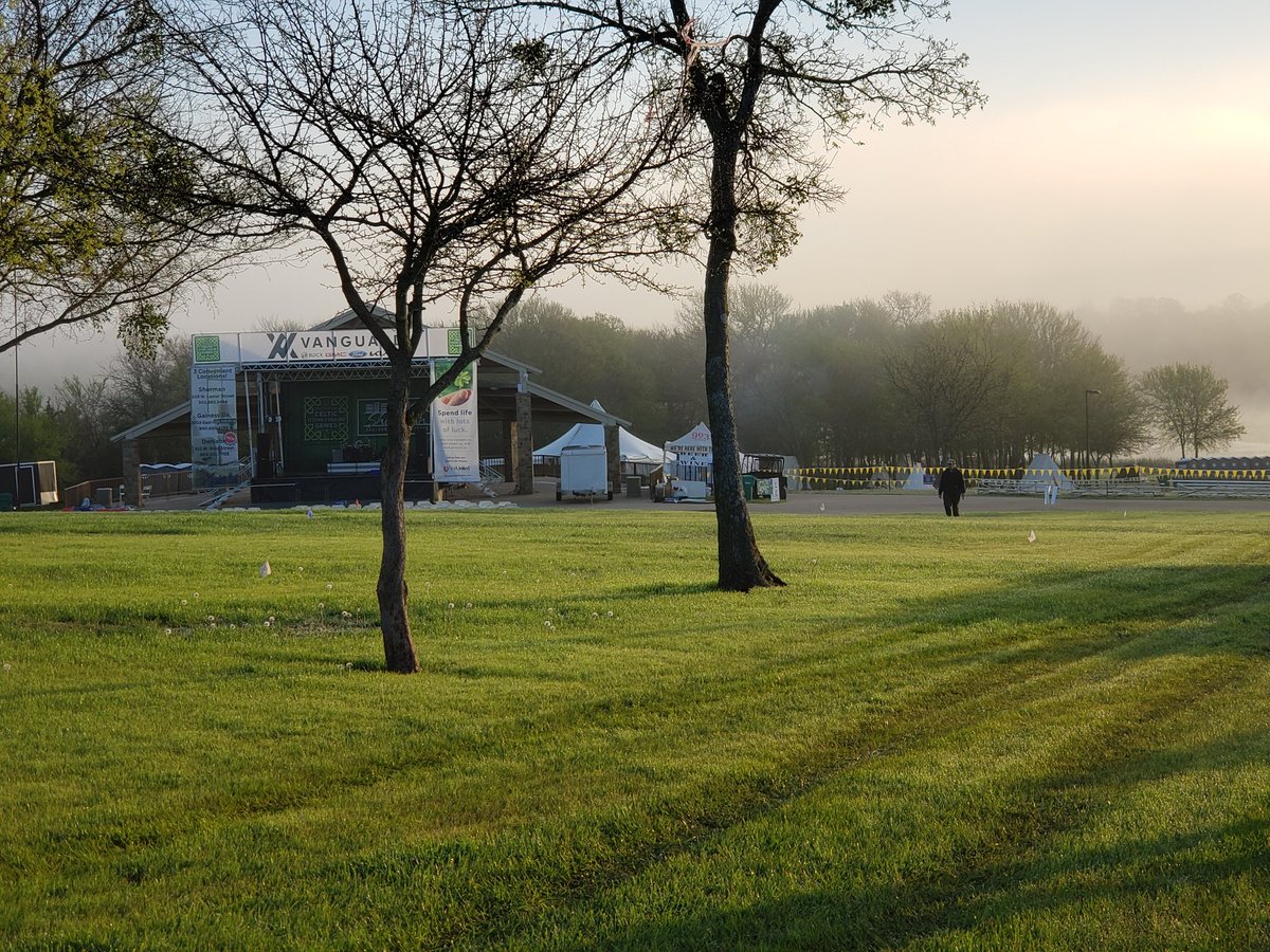 SCMA_TX's tweet image. Repost from FB

One hour left and the Sun is rising over what looks to be a beautiful day for a celtic festival. We are scrambling to put the final touches done so we are ready for a wonderful day full of music, dance, Highland games and fun! Come out to join in the festivities!