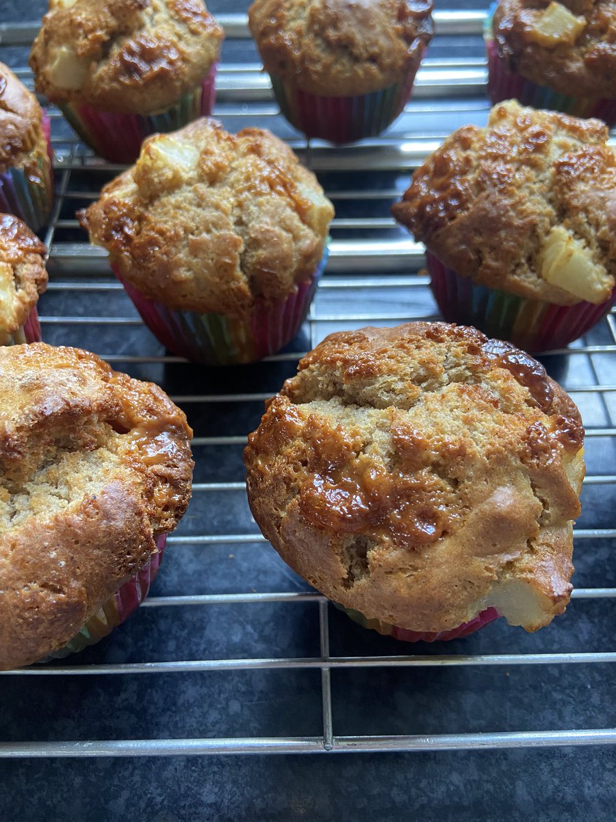 💚💫 TeamLeonie 💫💚 on Twitter "Vicky’s Cafe 👩‍🍳 Homemade Toffee & Pear