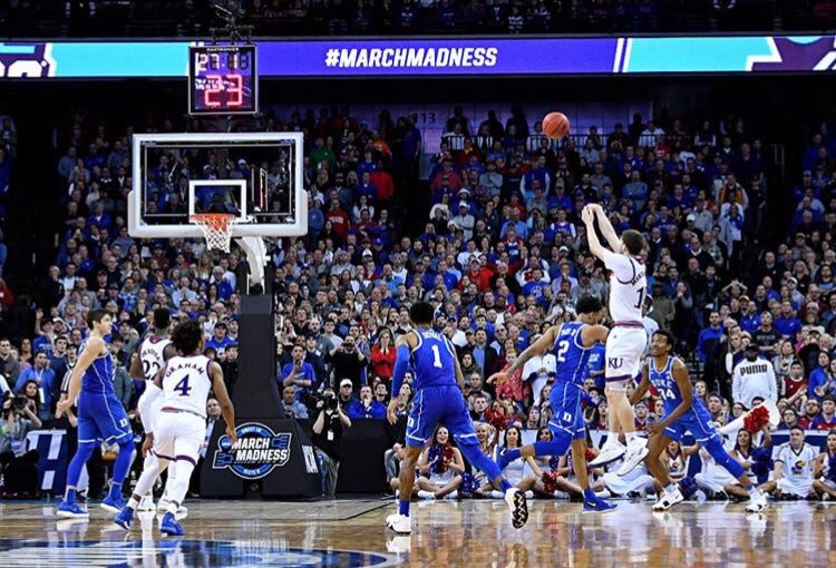 FansOfKU's tweet image. 5 years ago today, KU beat Duke in an OT thriller to advance to the Final Four