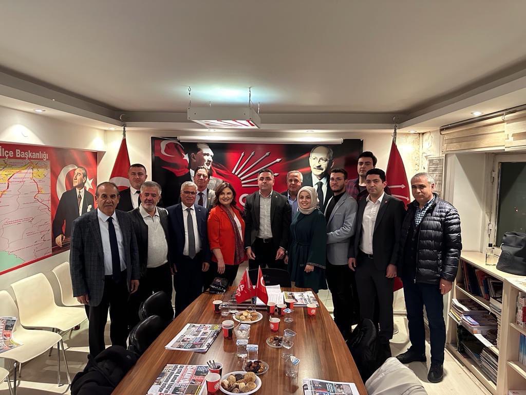 acaradnan06's tweet photo. Cumhuriyet Halk Partisi Gölbaşı İlçe Başkanlığı'nın düzenlediği programda ilçemizin 1. Bölge aday adayları olarak bir araya geldik. Yıllarca omuz omuza emek verdiğimiz ilçemizden bu dönem birçok aday adayı çıkması ve içimizde genç adayların da olması beni gururlandırdı. Aday adayı olan tüm yol arkadaşlarıma başarılar diliyorum.

@CHP_golbasi 
#Seçim2023