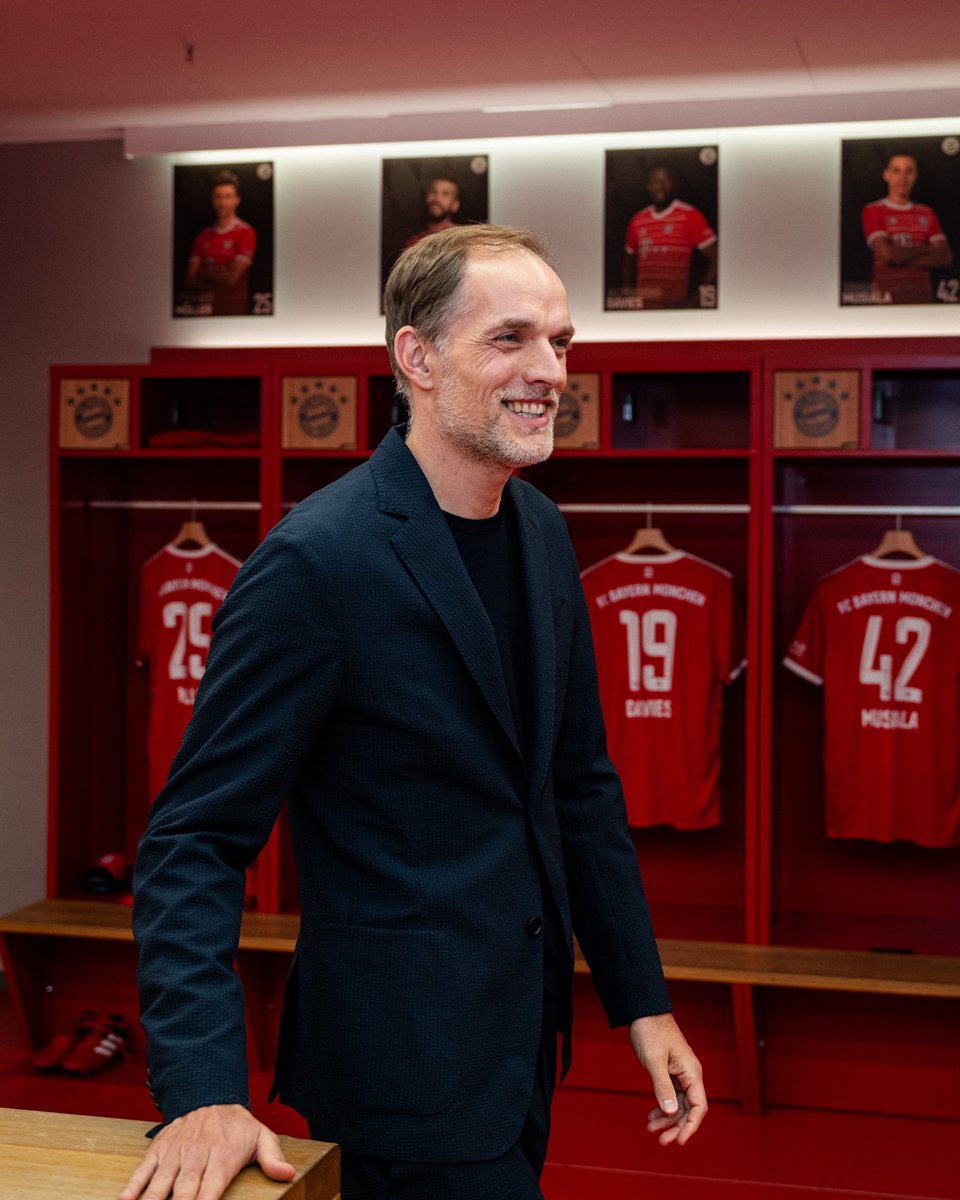 FCBayernEN's tweet photo. Welcome to FC Bayern, Thomas Tuchel! 🔴⚪ https://t.co/3hfUaP6RuK