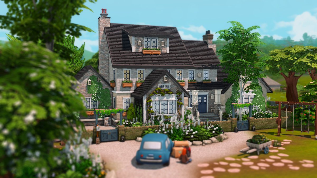 Moving in the new empty house😊
#TheSims4 #ShowUsYourBuilds