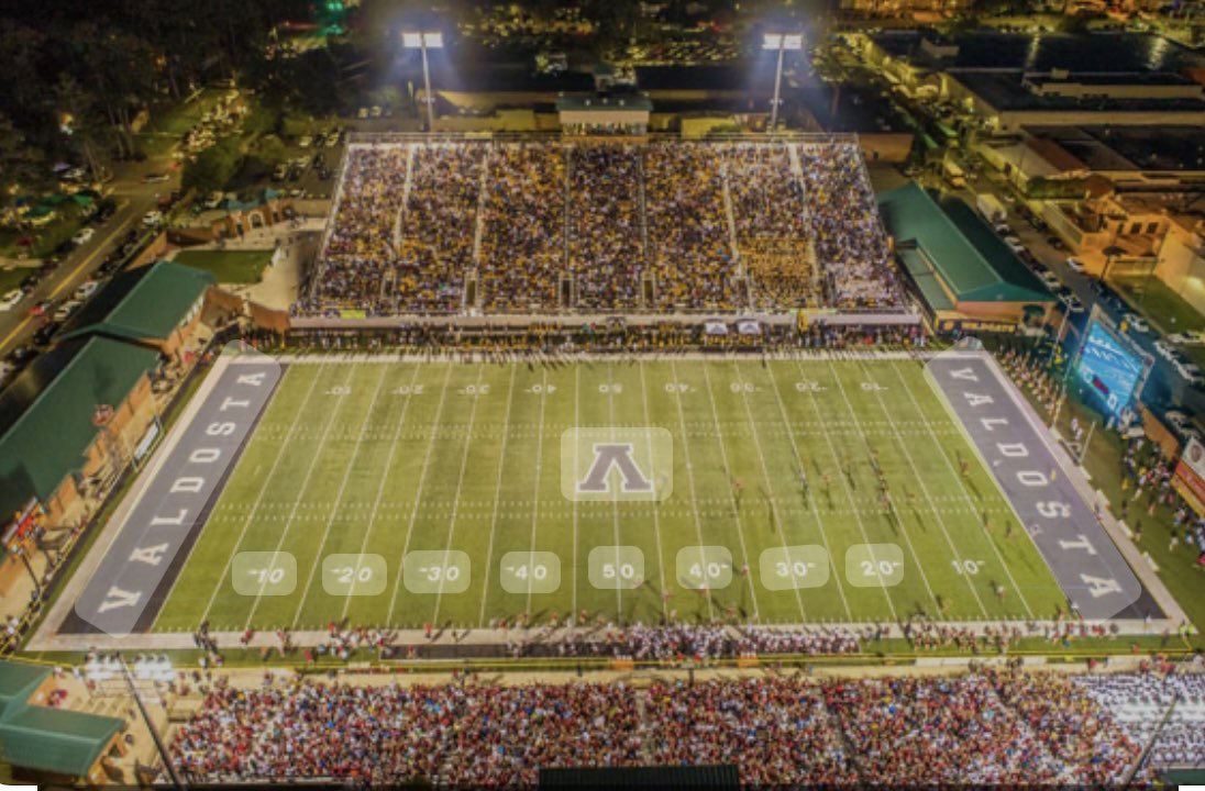 Thank you to @shelton_felton for trusting @Pro_GearSports to protect the players of Winnersville , USA @24VHSFootball . Proud to a small part of the proud tradition .