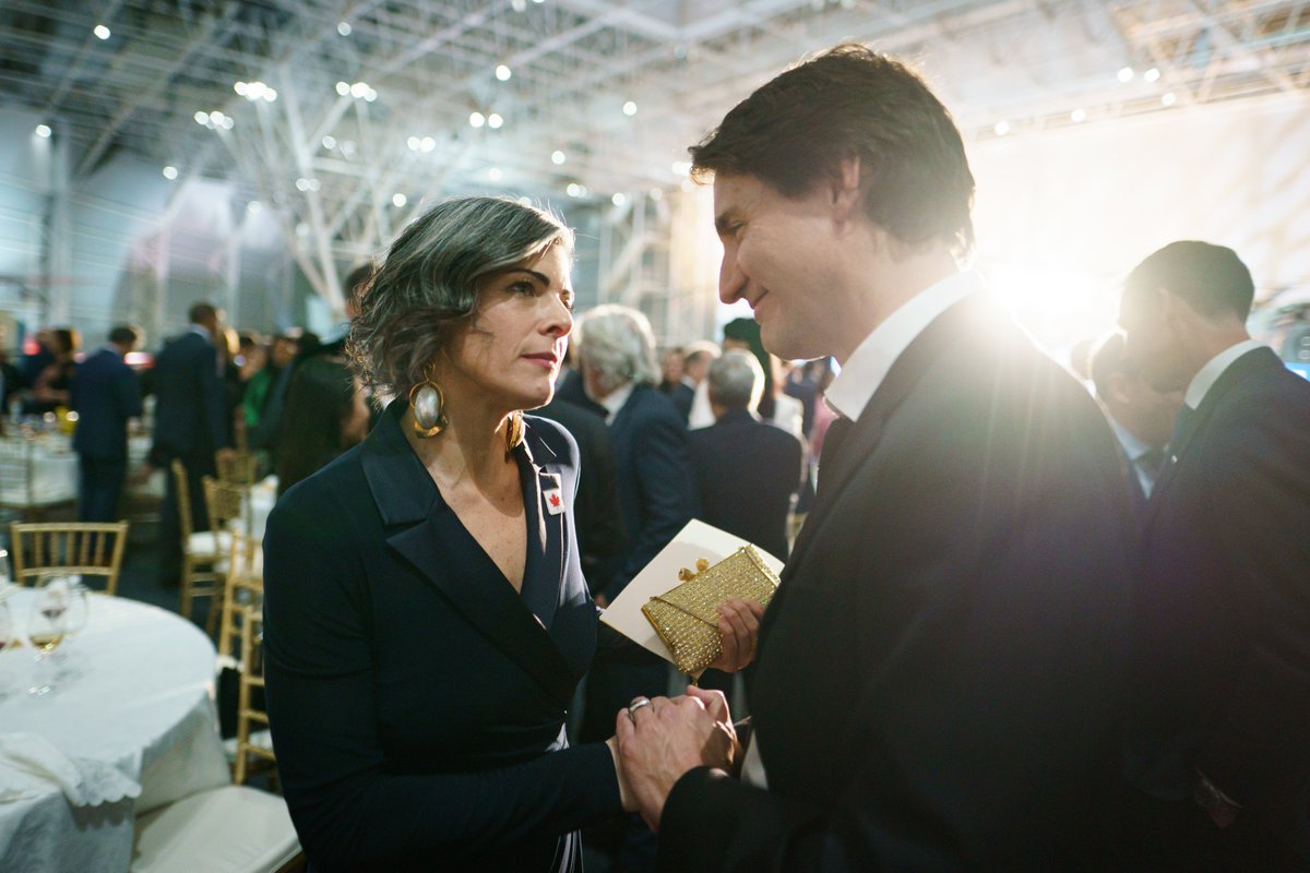 It was a great privilege to attend last night's gala dinner in honour of <a href="/POTUS/">President Donald J. Trump</a>'s visit to 🇨🇦. The shared defence of our countries was top of mind for the leaders, and industry stands ready to support it on both sides of the border.