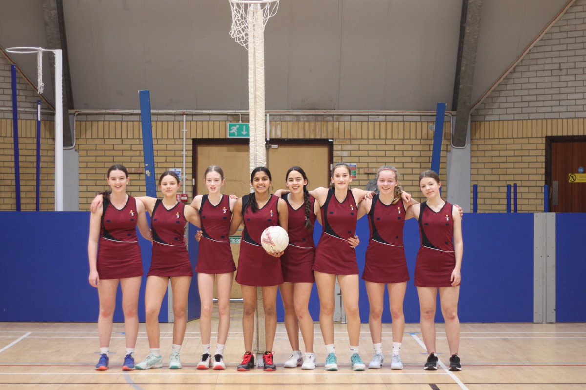 HighgateSpEx's tweet photo. What a way to see out our #HighgateNetball Saturday programme with a block against @Brentwood_Sport π Great to see our girls pushing until the final whistle and finishing their season off with a bang! https://t.co/k3kLI8q28R
