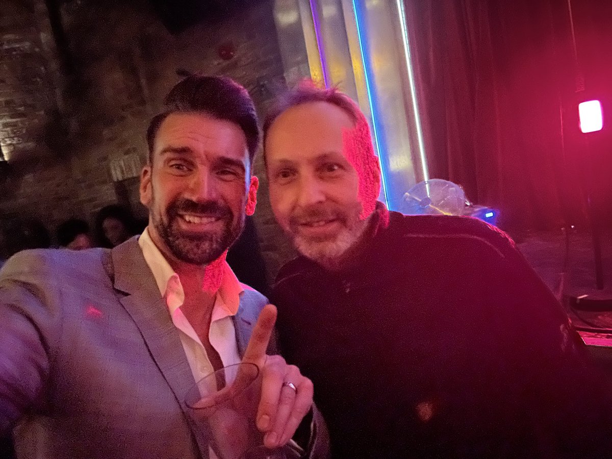 Lee McQueen tweet media