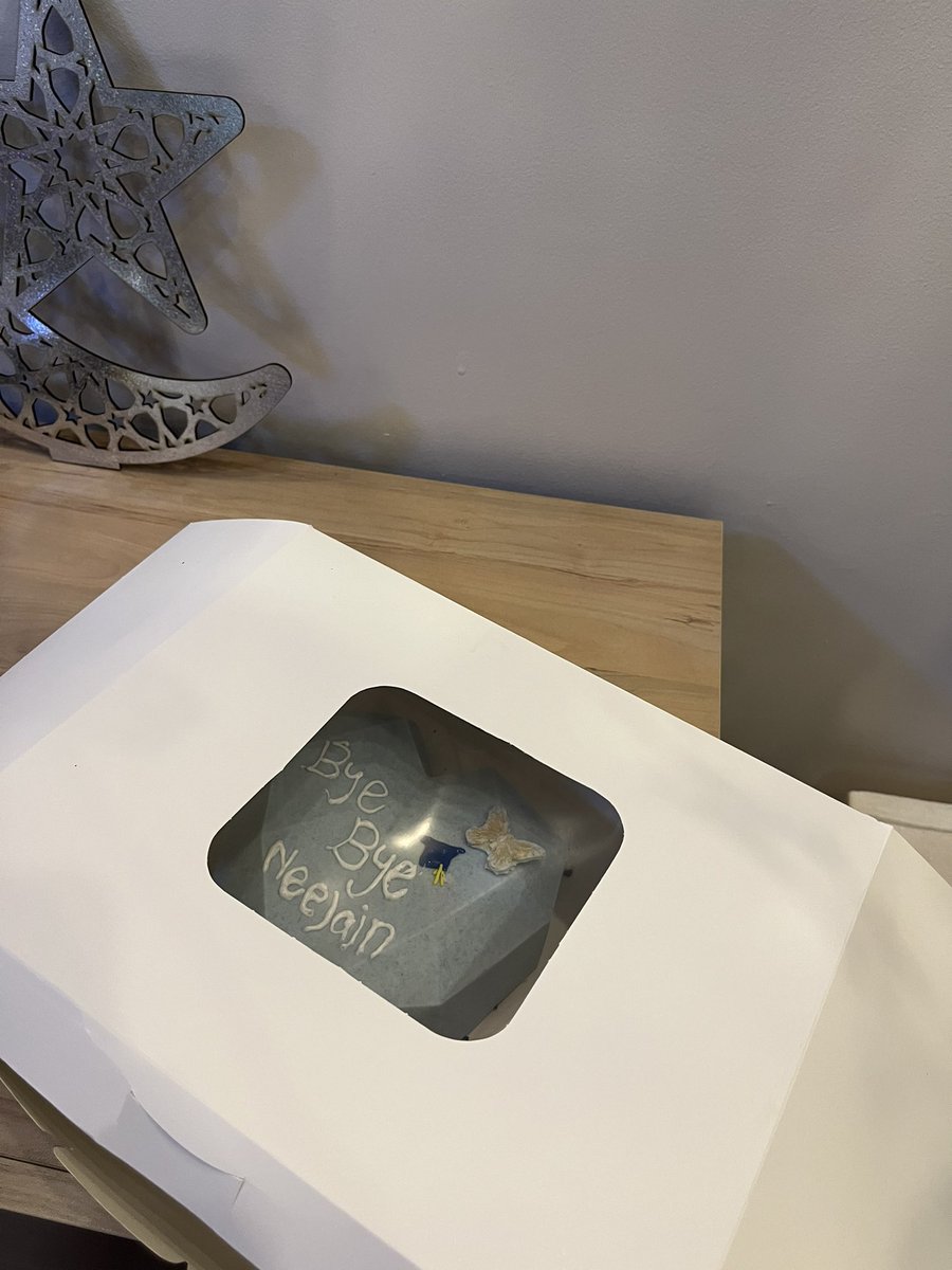 CakesFa's tweet photo. افضل هدية لينا رضاء حبايبنا ♥️♥️ https://t.co/KvXwSbuMqL