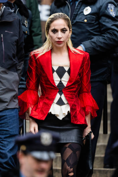 ladygaganownet's tweet photo. More professional pictures of Lady Gaga on the set of “Joker: Folie à Deux” in New York City. https://t.co/Q9YogZ6fUO
