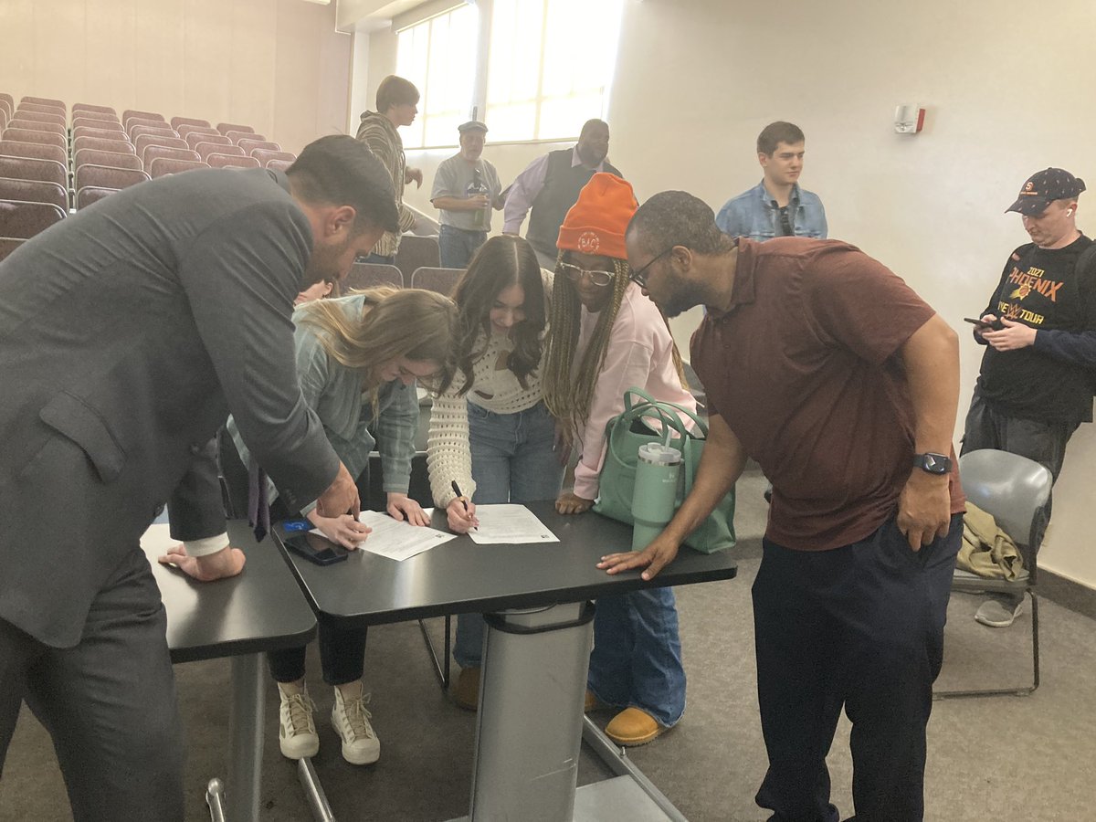 ASU Young Democrats tweet media