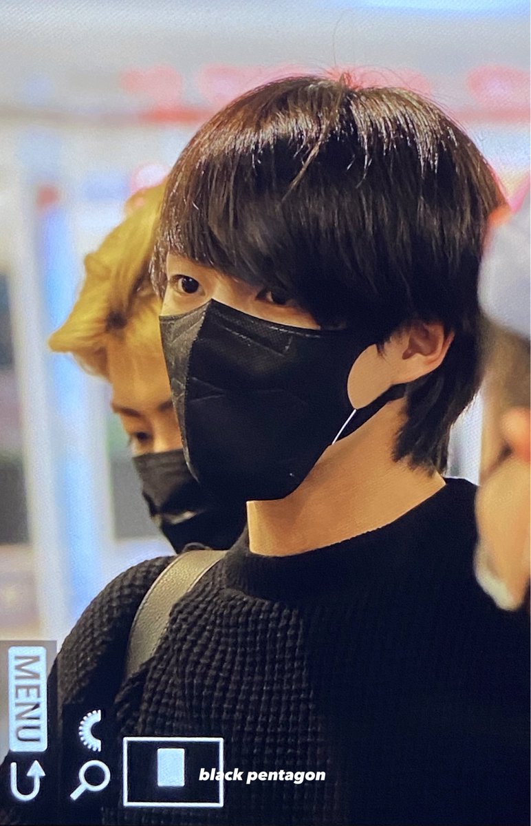 jamong1323's tweet photo. ??….ㅜ https://t.co/QRhJsv7sMY