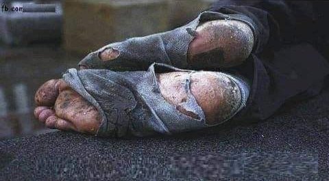 سب کچھ اپنے اختیار میں کب ہوتا ہے۔ آدمی کے اپنے اختیار میں کچھ بھی 
نہیں، مگر جسے خدا چاہتا ہے، دیتا ہے۔
دعا سے کوئی گتھی سلجھ سکتی ہے؟
ہاں دعاؤں کو شرف قبولیت بخشنے والا اگر چاہے تو ،اور وہ کیا چاہتا ہے ، یہ کون جان سکتا ہے؟