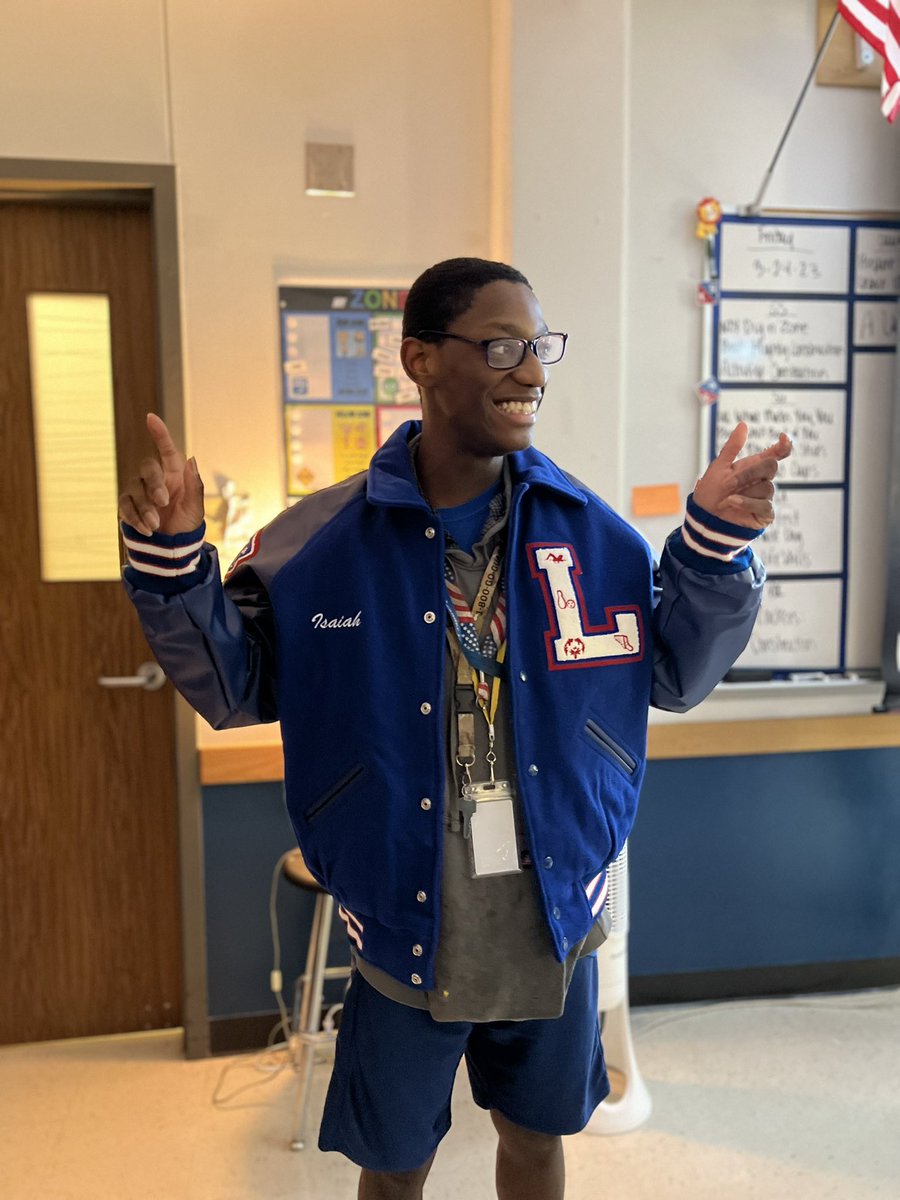 Yesterday we presented this Leander Lazer with his letterman’s jacket.   Congratulations!  #loveourathletes #bestjobever @LeanderISD @LHS_principal20 @LeanderLazers