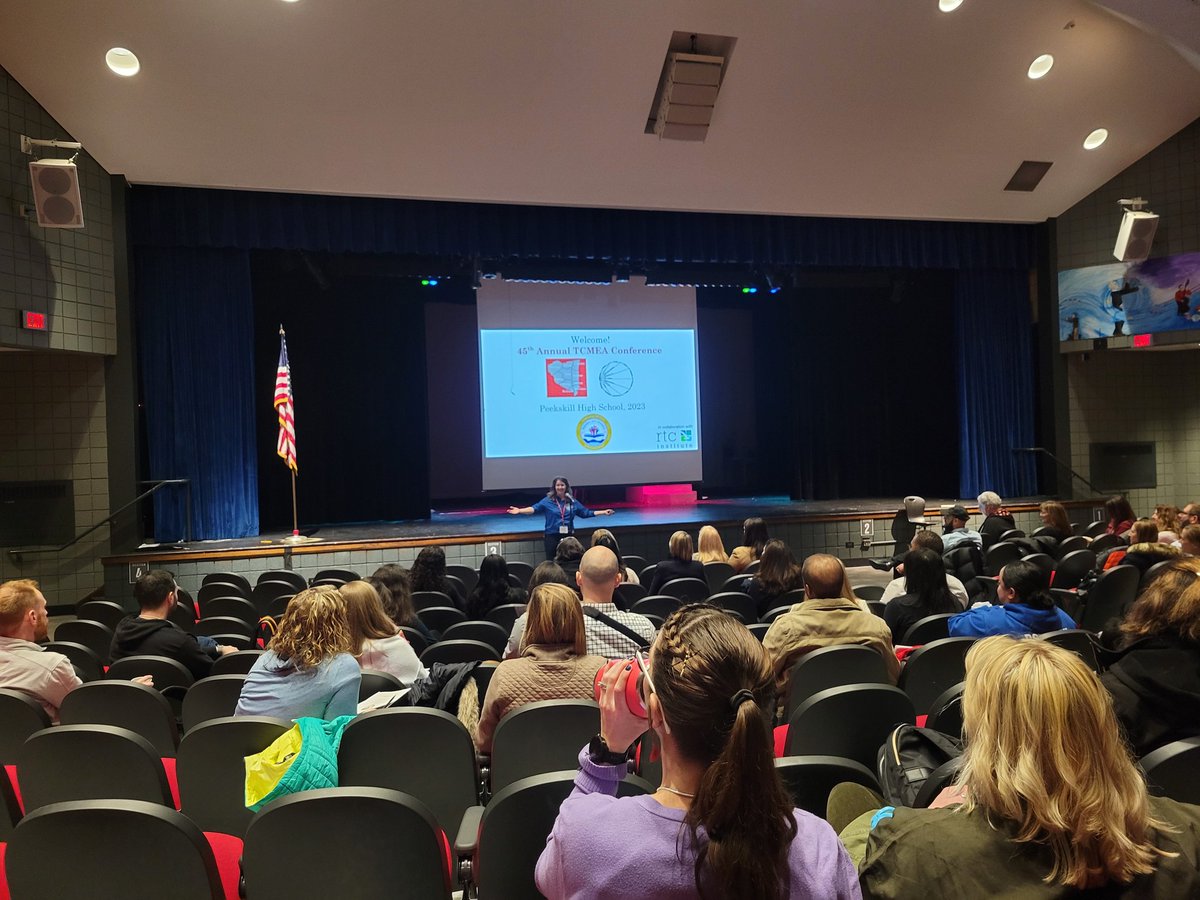 #TCMEA GREAT kick off for the math conference!! Go #AMTNYS yay!!!