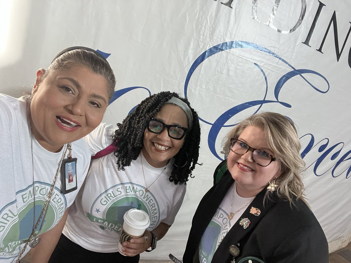 Lettie Houck tweet media