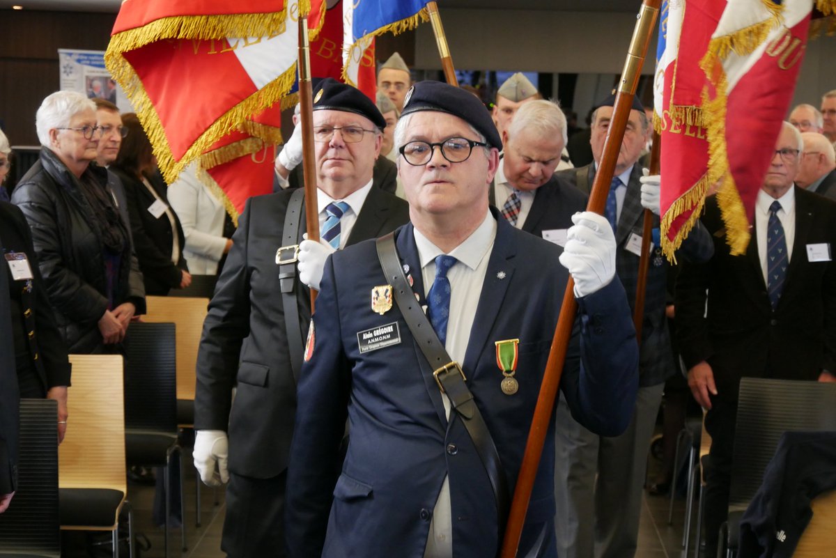 1er régiment du Service Militaire Volontaire tweet media
